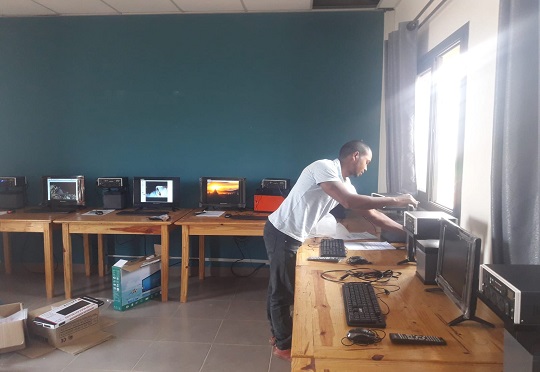 Solar Powered Computers Accelerate Digital Literacy In Madagascar